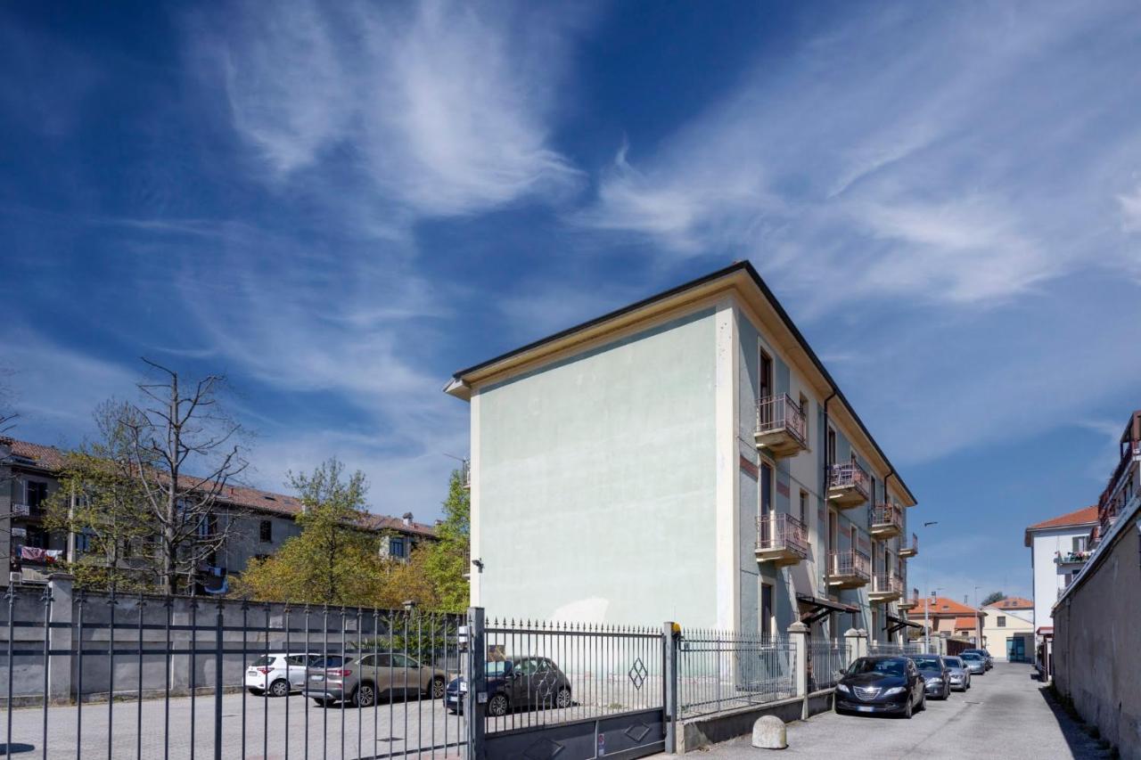 The Novara Gateway - Appartamento Novara Exterior photo