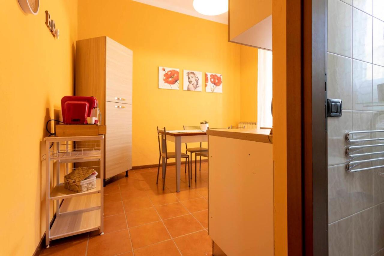The Novara Gateway - Appartamento Novara Exterior photo