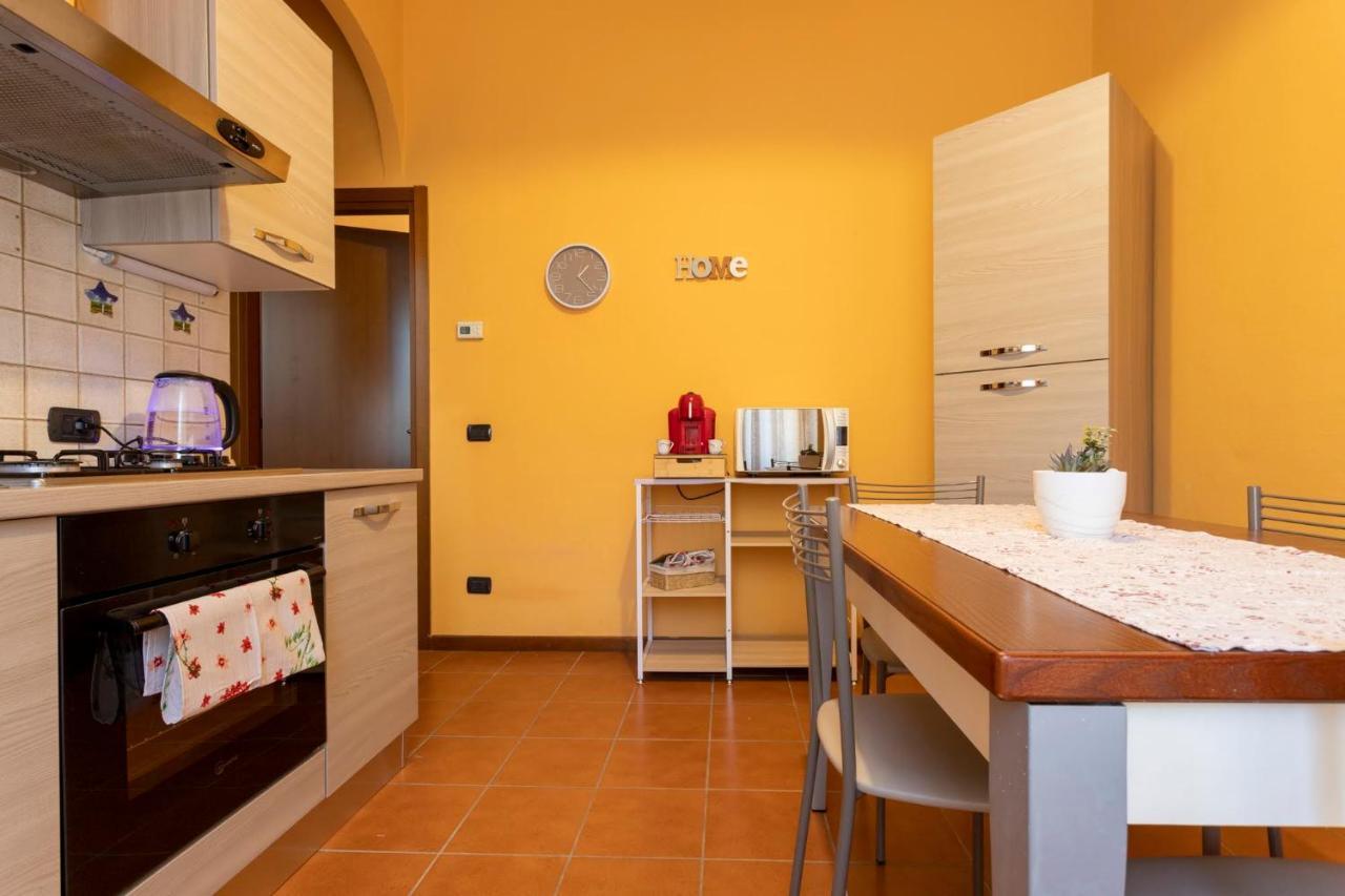 The Novara Gateway - Appartamento Novara Exterior photo